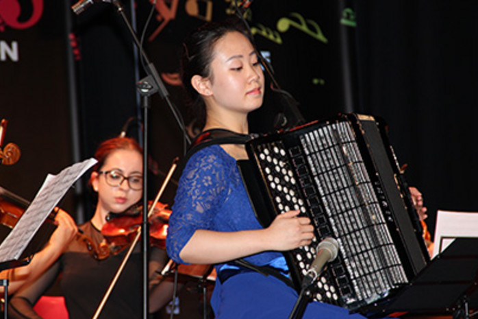 Hanzhi Wang