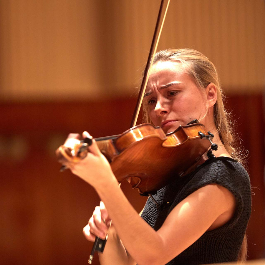 Anna Egholm