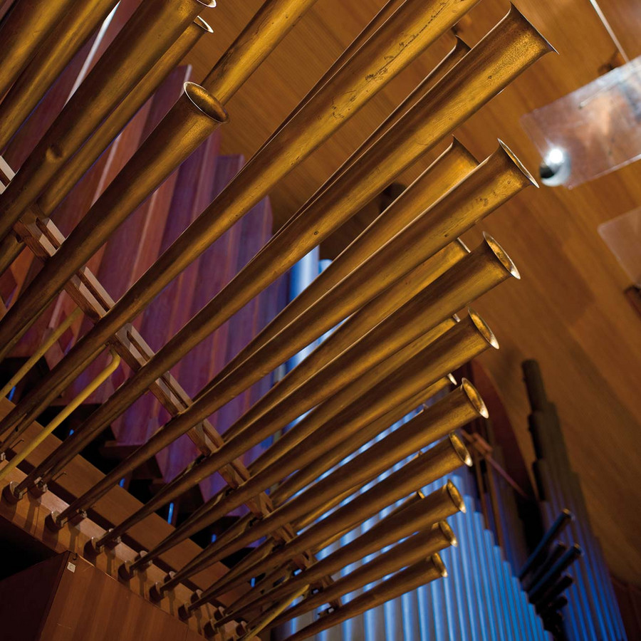 Picture of organ pipes