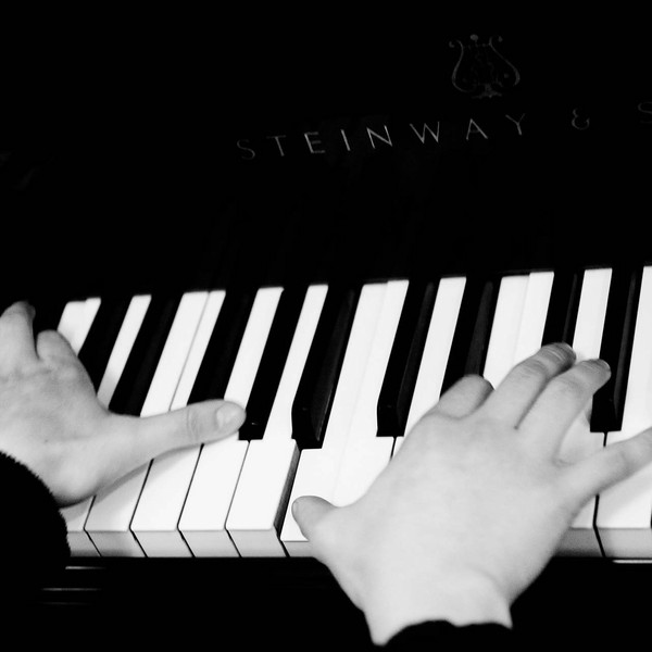 Picture of piano