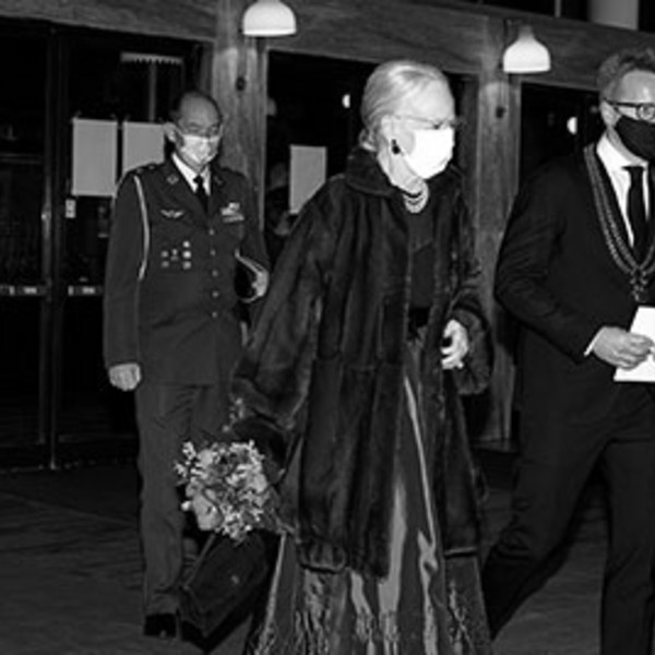 The Queen and the President