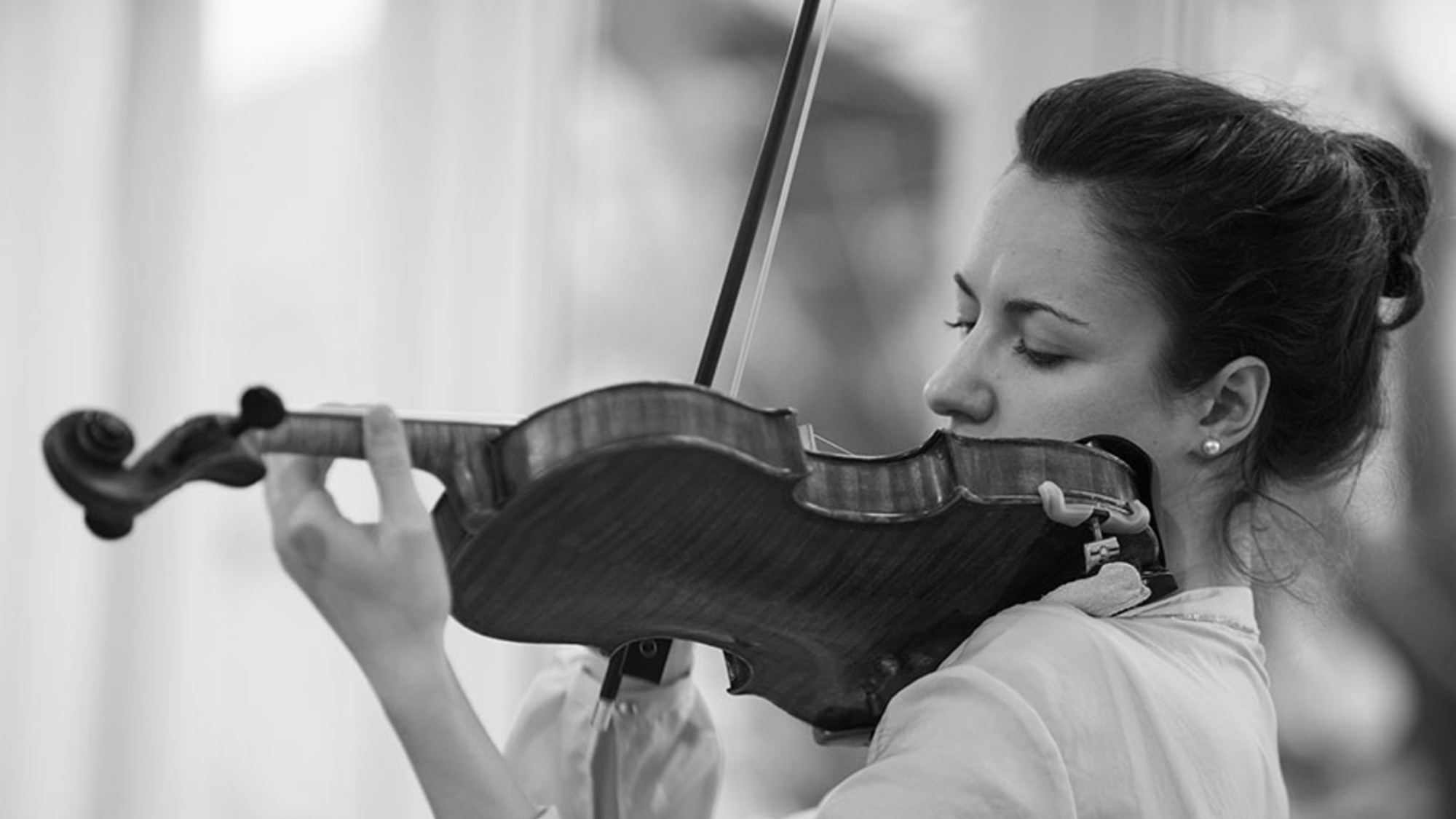 violin student